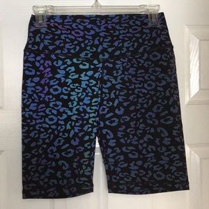 Zyia Black Leopard Reflective Hustle Shorts, 7” inseam, size large, never worn